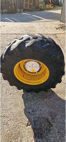 Pirelli 480/70R24 Reifen - Ban: gambar 3 Pirelli 480/70R24 Reifen - Ban: gambar 3
