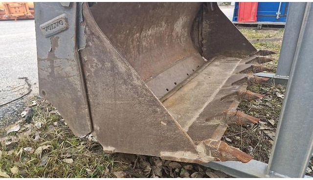 Volvo 4in1 Klappschaufel, Passend zu Volvo L25 180cm Arbeitbreite - Ember: gambar 2 Volvo 4in1 Klappschaufel, Passend zu Volvo L25 180cm Arbeitbreite - Ember: gambar 2