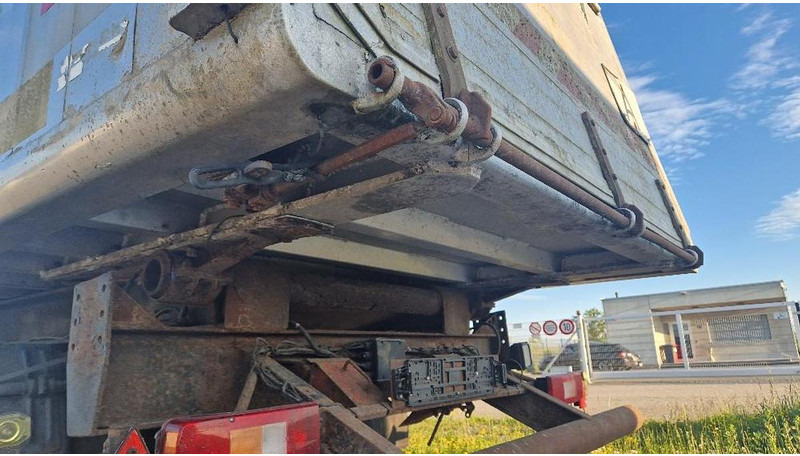 Warneke Alu Kippmulde 2 Achs mit Lenkachse - Trailer jungkit: gambar 3 Warneke Alu Kippmulde 2 Achs mit Lenkachse - Trailer jungkit: gambar 3