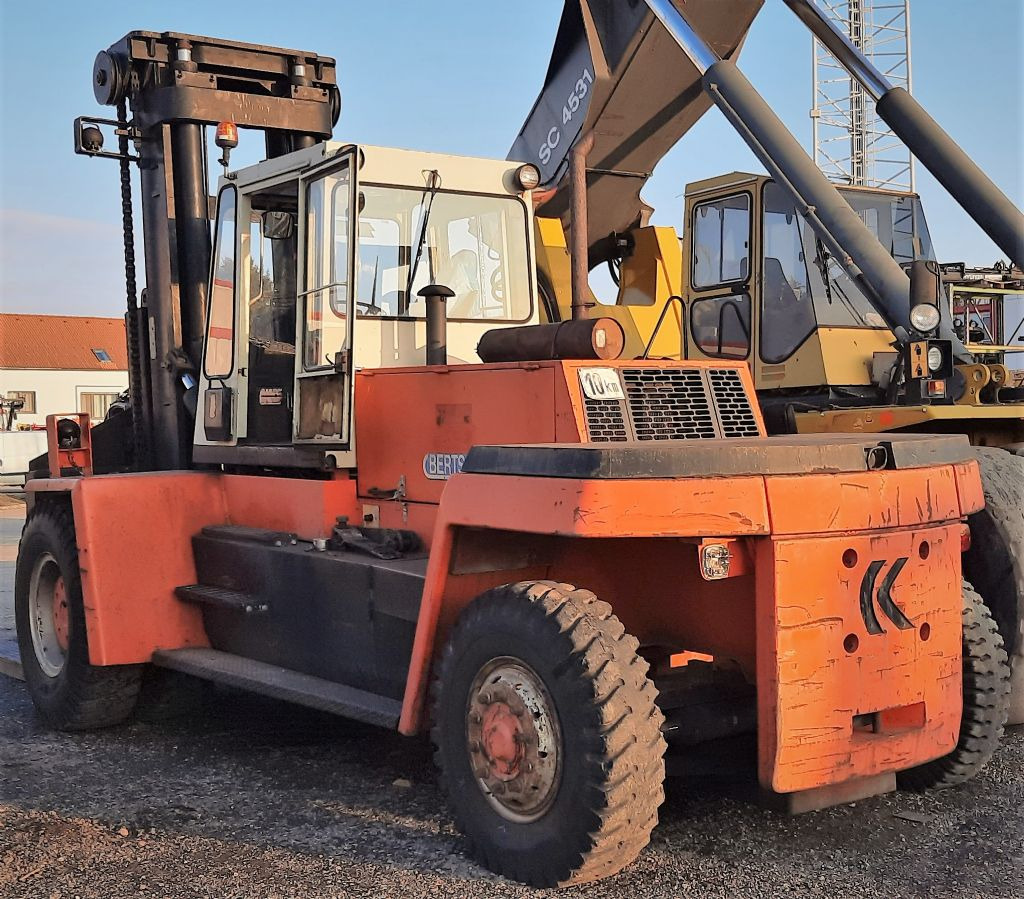 Kalmar DC18-1200 - Forklift diesel: gambar 1 Kalmar DC18-1200 - Forklift diesel: gambar 1