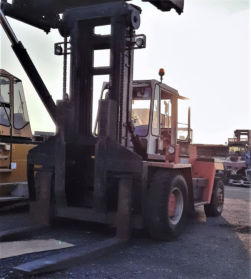 Kalmar DC18-1200 - Forklift diesel: gambar 3 Kalmar DC18-1200 - Forklift diesel: gambar 3