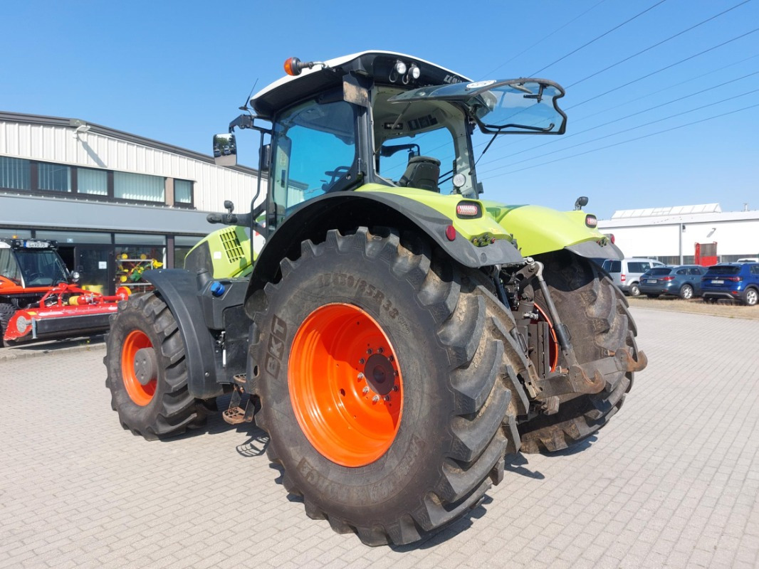 CLAAS Axion 850 - Traktor: gambar 3 CLAAS Axion 850 - Traktor: gambar 3