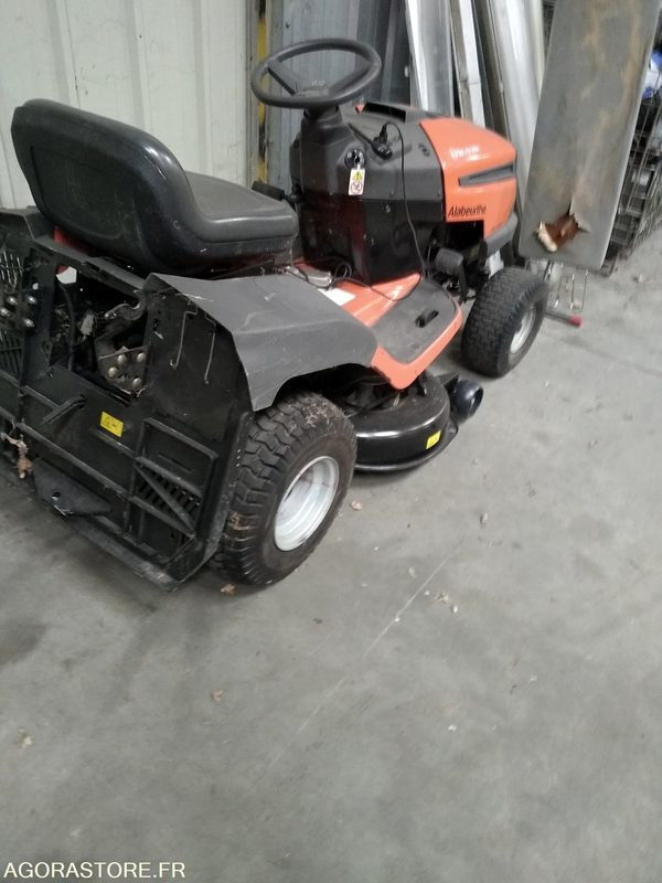 2 tondeuses autoportées - Mesin pemotong rumput: gambar 2 2 tondeuses autoportées - Mesin pemotong rumput: gambar 2