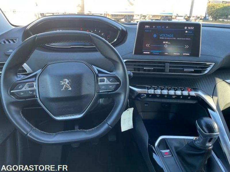 3008 ACTIVE 1.2i 130cv- 2018- 94200 KM - Mobil SUV: gambar 5 3008 ACTIVE 1.2i 130cv- 2018- 94200 KM - Mobil SUV: gambar 5