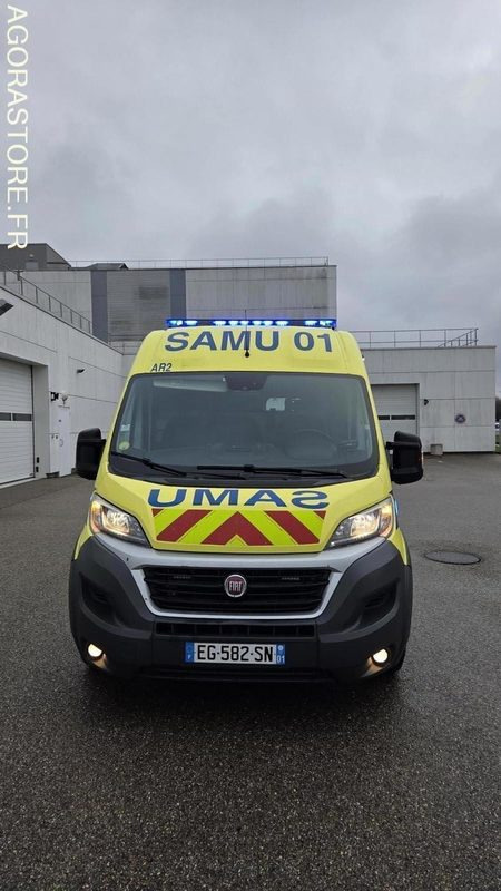 Ambulans AMBULANCE DE TYPE C - FIAT DUCATO L3-H2 177cv ANNEE 2016 - 259 200km: gambar 6 Ambulans AMBULANCE DE TYPE C - FIAT DUCATO L3-H2 177cv ANNEE 2016 - 259 200km: gambar 6