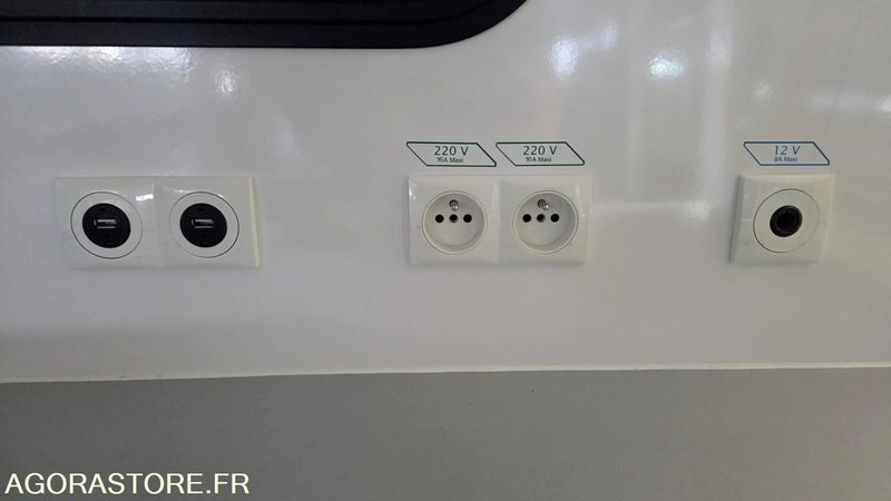 Ambulans AMBULANCE DE TYPE C - FIAT DUCATO L3-H2 177cv ANNEE 2016 - 259 200km: gambar 30 Ambulans AMBULANCE DE TYPE C - FIAT DUCATO L3-H2 177cv ANNEE 2016 - 259 200km: gambar 30