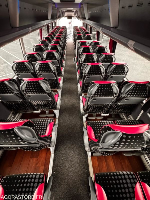 AUTOCAR MAN LIONS COACH R08 / 14M / 63+1+1+WC / 403 856 KM - Bus pariwisata: gambar 5 AUTOCAR MAN LIONS COACH R08 / 14M / 63+1+1+WC / 403 856 KM - Bus pariwisata: gambar 5