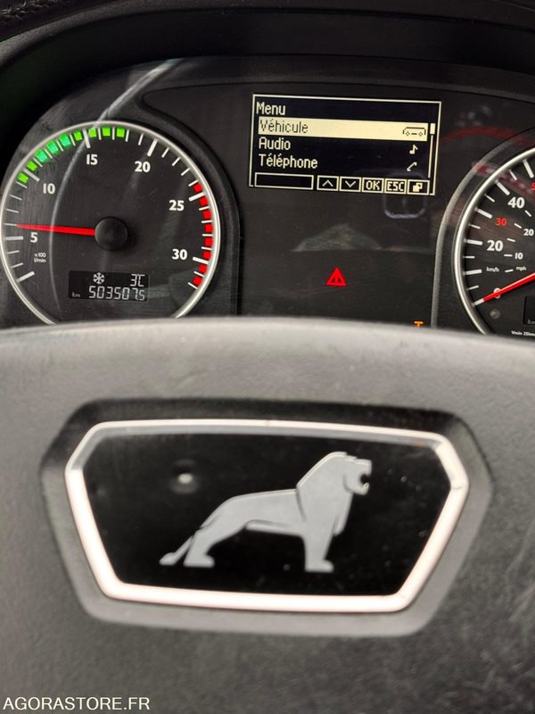 AUTOCAR MAN LIONS COACH R10 / 13M / 57+1+1+WC / 503 507KM - Bus pariwisata: gambar 5 AUTOCAR MAN LIONS COACH R10 / 13M / 57+1+1+WC / 503 507KM - Bus pariwisata: gambar 5