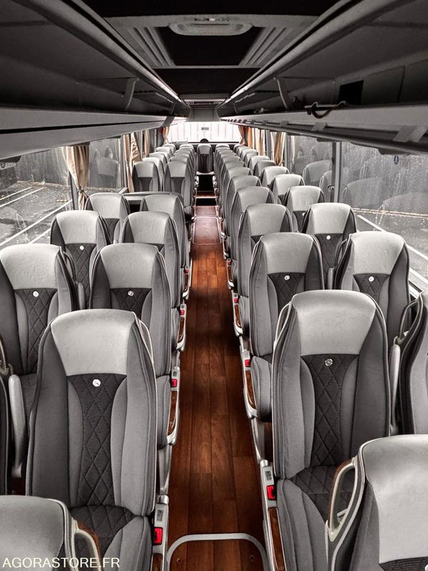 AUTOCAR MERCEDES TRAVEGO 15 RHD / 12M / 49+1+1+WC / 537 691KM - Bus pariwisata: gambar 5 AUTOCAR MERCEDES TRAVEGO 15 RHD / 12M / 49+1+1+WC / 537 691KM - Bus pariwisata: gambar 5