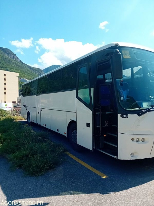 AUTOCARS BOVA FUTURA N°11434/398 MEC2010 523000KM AJ-590-GZ - Bus pariwisata: gambar 2 AUTOCARS BOVA FUTURA N°11434/398 MEC2010 523000KM AJ-590-GZ - Bus pariwisata: gambar 2