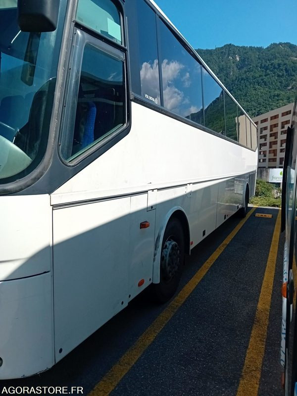 AUTOCARS BOVA FUTURA N°11434/398 MEC2010 523000KM AJ-590-GZ - Bus pariwisata: gambar 3 AUTOCARS BOVA FUTURA N°11434/398 MEC2010 523000KM AJ-590-GZ - Bus pariwisata: gambar 3