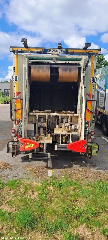 BOM 26T avec LC auto 264 - Truk sampah: gambar 3 BOM 26T avec LC auto 264 - Truk sampah: gambar 3