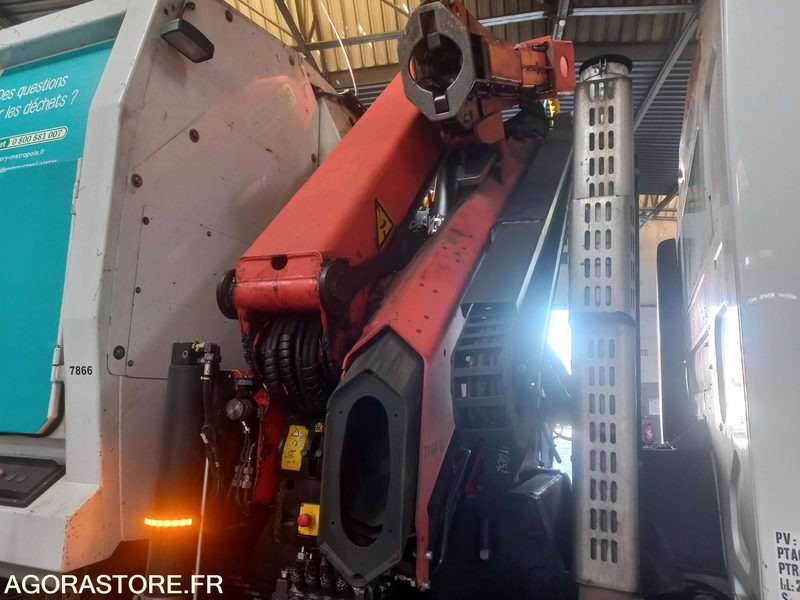BOM GRUE Renault PREMIUM 26T / benne Geesinknorba grue Palfinger (ref. BT66) - Truk sampah: gambar 5 BOM GRUE Renault PREMIUM 26T / benne Geesinknorba grue Palfinger (ref. BT66) - Truk sampah: gambar 5