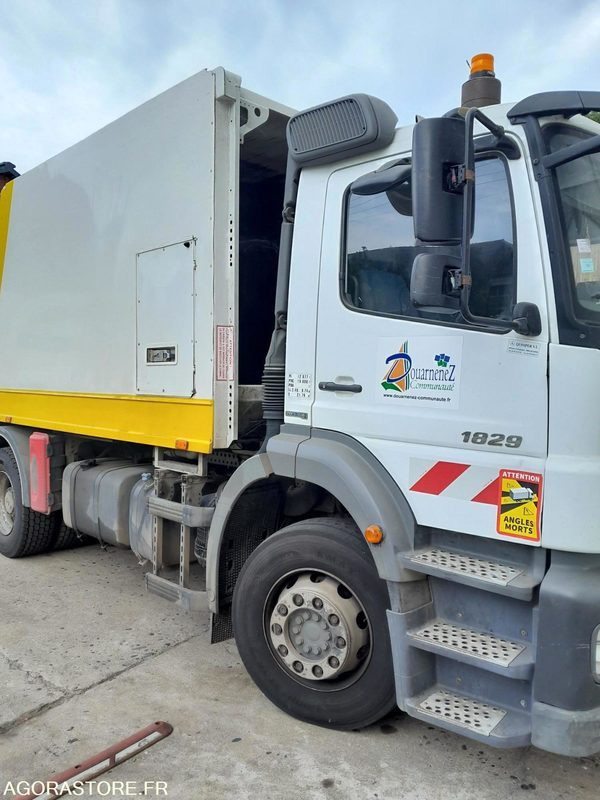 BOM MERCEDES AXOR 267385 kms 2009 - Truk sampah: gambar 3 BOM MERCEDES AXOR 267385 kms 2009 - Truk sampah: gambar 3