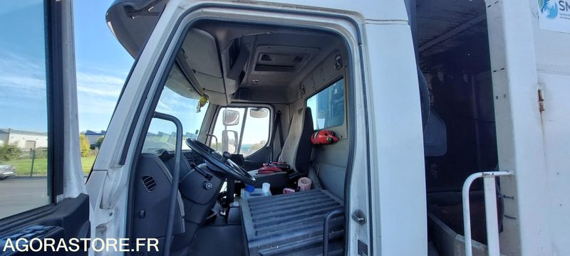 BOM RENAULT PREMIUM - 2010 - 264416kms - Truk sampah: gambar 5 BOM RENAULT PREMIUM - 2010 - 264416kms - Truk sampah: gambar 5