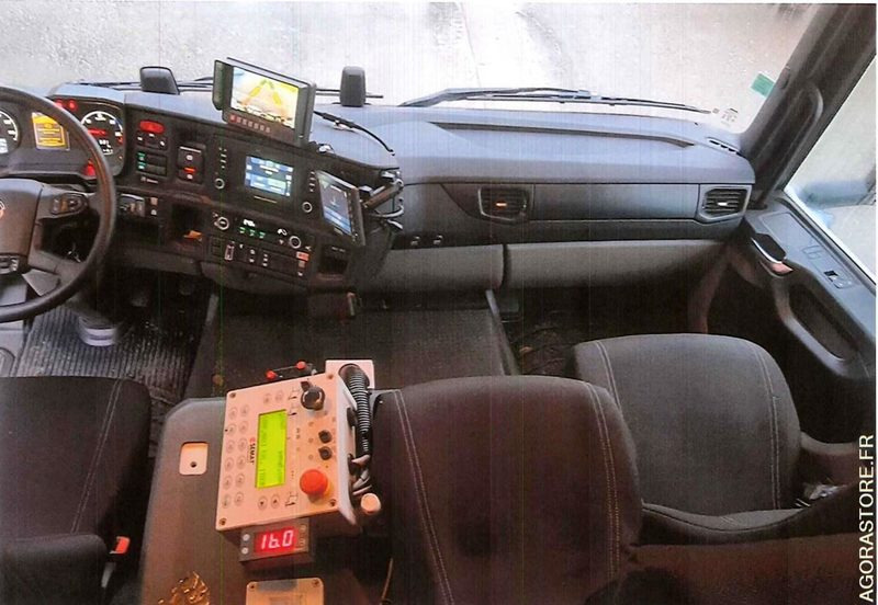 BOM SCANIA L340 71926 kms 2021 GNV - Truk sampah: gambar 5 BOM SCANIA L340 71926 kms 2021 GNV - Truk sampah: gambar 5