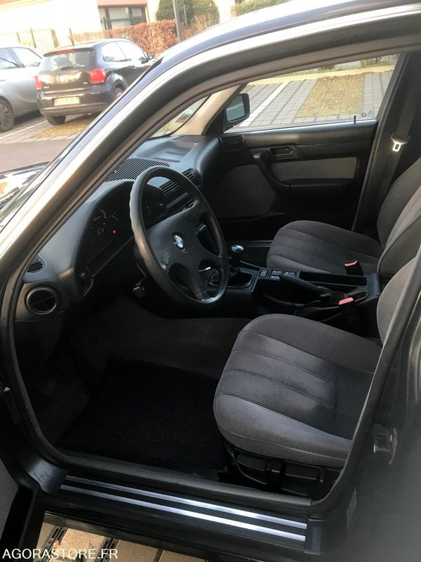 Bmw 530i e34 (6 cylindres) - 1990 - 168 285km - Mobil: gambar 5 Bmw 530i e34 (6 cylindres) - 1990 - 168 285km - Mobil: gambar 5