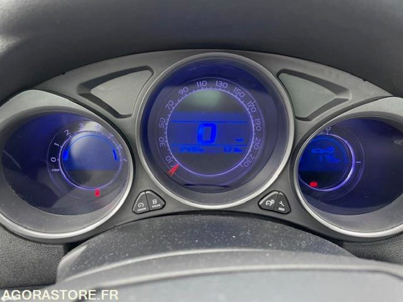C4 MILLENIUM PT 110cv . 11/2016 . 124300 km - Mobil: gambar 5 C4 MILLENIUM PT 110cv . 11/2016 . 124300 km - Mobil: gambar 5