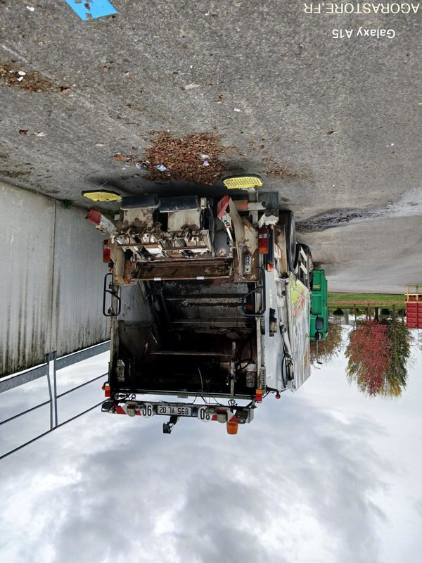 CAMION BENNE ORDURES MENAGERES - Truk sampah: gambar 1 CAMION BENNE ORDURES MENAGERES - Truk sampah: gambar 1