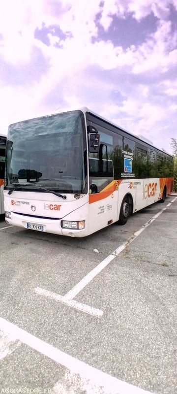 CAR IRISBUS CROSSXAY LE 22272 DC-939-KT MEC 2014 - Bus sekolah: gambar 2 CAR IRISBUS CROSSXAY LE 22272 DC-939-KT MEC 2014 - Bus sekolah: gambar 2