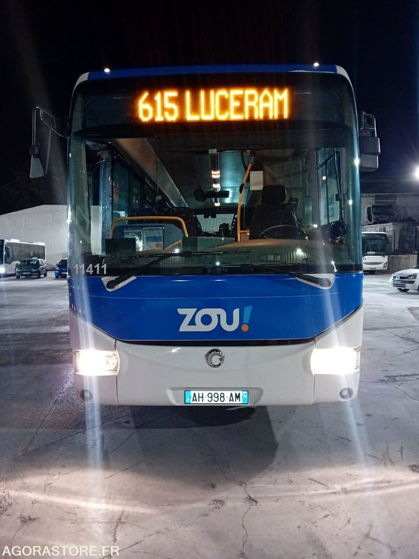 CAR IRISBUS RECREO N°11411 MEC 2009 - KM 264000 - Bus sekolah: gambar 1 CAR IRISBUS RECREO N°11411 MEC 2009 - KM 264000 - Bus sekolah: gambar 1