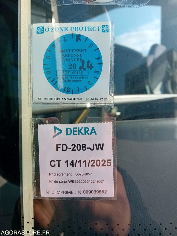 CAR MERCEDES TOURISMO N°10373/ 368 MEC 2008 719000KM FD-208-JW - Bus pariwisata: gambar 2 CAR MERCEDES TOURISMO N°10373/ 368 MEC 2008 719000KM FD-208-JW - Bus pariwisata: gambar 2