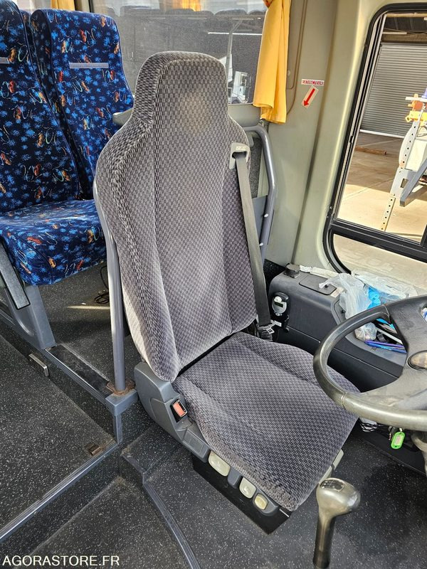 CAR SCOLAIRE TEMSA SAFARI - 2006 - 443780KM - CT226DF - Bus sekolah: gambar 5 CAR SCOLAIRE TEMSA SAFARI - 2006 - 443780KM - CT226DF - Bus sekolah: gambar 5