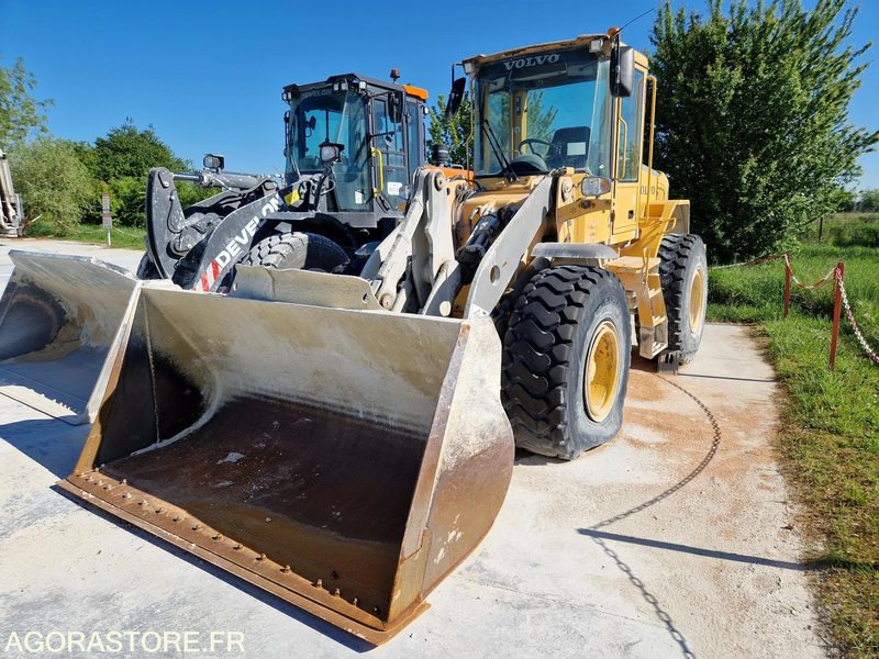 CHARGEUSE VOLVO L60E - 2005 / 6 670 HEURES - Loader konstruksi: gambar 1 CHARGEUSE VOLVO L60E - 2005 / 6 670 HEURES - Loader konstruksi: gambar 1
