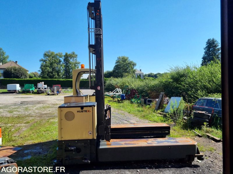 CHARIOT MULTIDIRECTIONNEL HUBTEX MQ-40 21-25 EL - 2011 - Forklift listrik: gambar 3 CHARIOT MULTIDIRECTIONNEL HUBTEX MQ-40 21-25 EL - 2011 - Forklift listrik: gambar 3