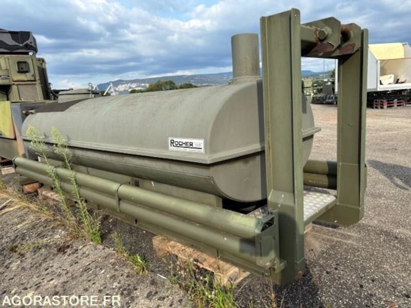 CITERNE AMPLIROLL 4000 LITRES - Hook lift: gambar 2 CITERNE AMPLIROLL 4000 LITRES - Hook lift: gambar 2