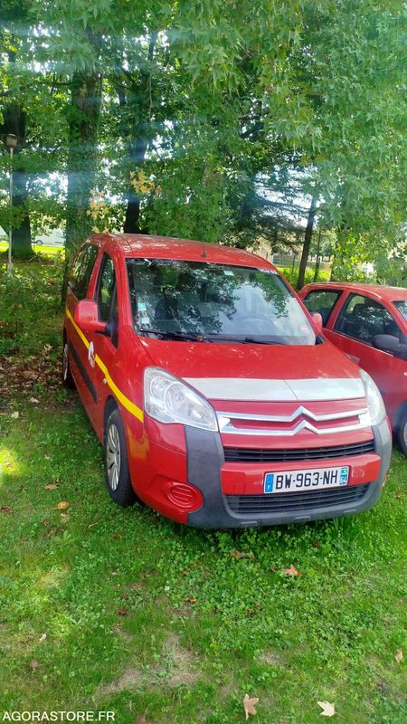 CITROËN BERLINGO - 132745km - 2011 - Van kecil: gambar 1 CITROËN BERLINGO - 132745km - 2011 - Van kecil: gambar 1