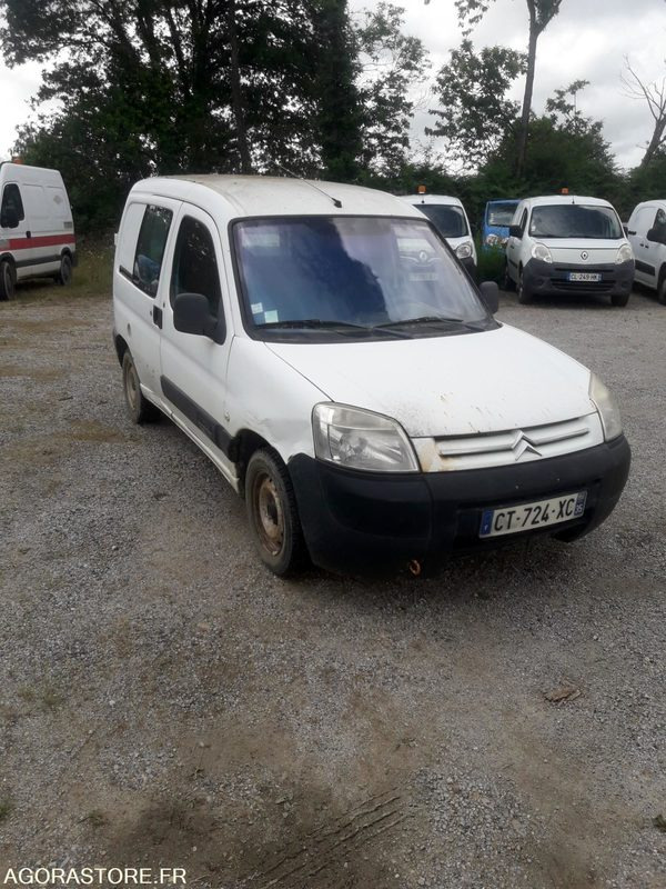 CITROEN BERLINGO - 2007 / 325868 KM (CT724XC) - Van kecil: gambar 3 CITROEN BERLINGO - 2007 / 325868 KM (CT724XC) - Van kecil: gambar 3