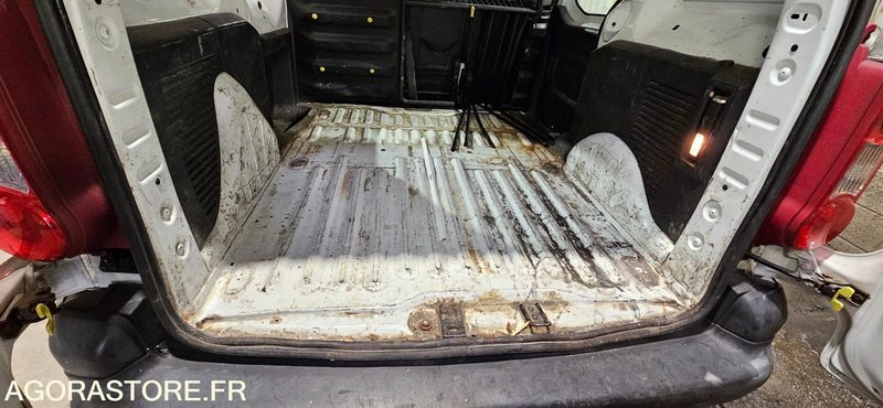 CITROEN BERLINGO ED119VR - Van kecil: gambar 5 CITROEN BERLINGO ED119VR - Van kecil: gambar 5