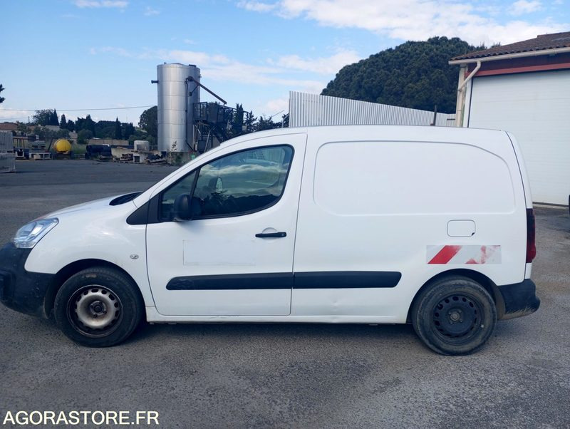 CITROEN BERLINGO ES-188-CH - Van kecil: gambar 1 CITROEN BERLINGO ES-188-CH - Van kecil: gambar 1