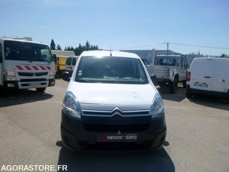 CITROEN BERLINGO UTILITAIRE BOITE AUTO - Van kecil: gambar 2 CITROEN BERLINGO UTILITAIRE BOITE AUTO - Van kecil: gambar 2