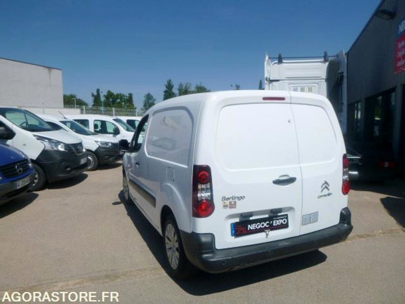 CITROEN BERLINGO UTILITAIRE BOITE AUTO - Van kecil: gambar 4 CITROEN BERLINGO UTILITAIRE BOITE AUTO - Van kecil: gambar 4