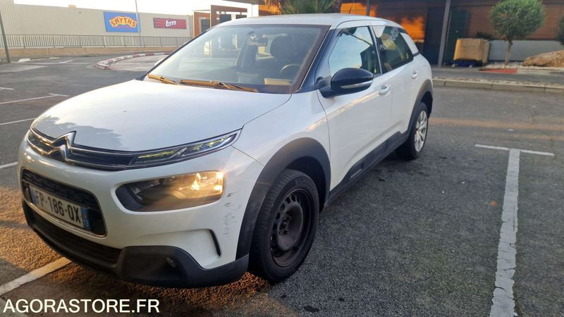 CITROËN C4 - 2020 / 138605 KM (FP-186-QX) - Mobil: gambar 1 CITROËN C4 - 2020 / 138605 KM (FP-186-QX) - Mobil: gambar 1