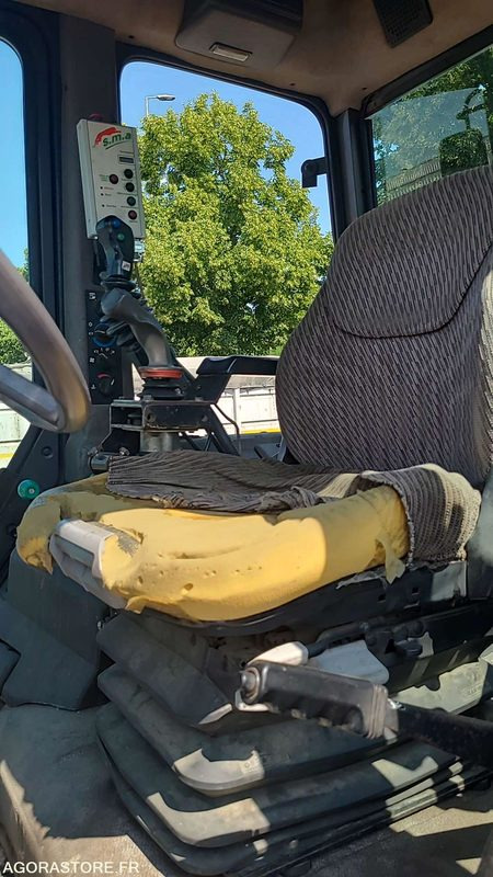 Traktor CN 071 QD - RENAULT TEMIS 610X - 2004 - H3922EA3921365: gambar 17