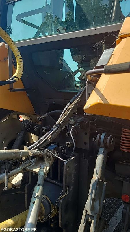 Traktor CN 071 QD - RENAULT TEMIS 610X - 2004 - H3922EA3921365: gambar 13