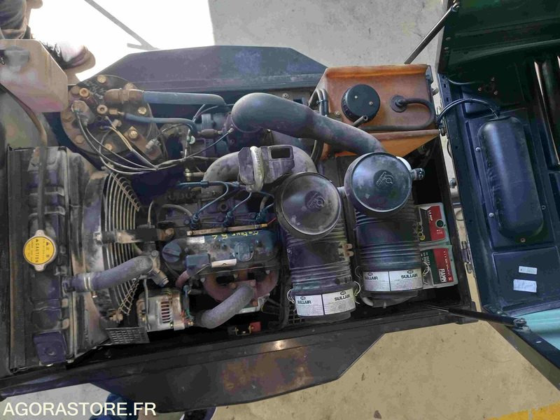 COMPRESSEUR DE CHANTIER S35 SULLAIR - 2001 - 197H -FONCTIONNEL VENDU DANS L ETAT - Kompresor udara: gambar 5 COMPRESSEUR DE CHANTIER S35 SULLAIR - 2001 - 197H -FONCTIONNEL VENDU DANS L ETAT - Kompresor udara: gambar 5