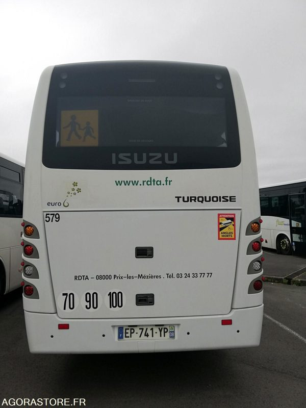 Car Isuzu Turquoise - 2017 - 110 000 km - Bus sekolah: gambar 2 Car Isuzu Turquoise - 2017 - 110 000 km - Bus sekolah: gambar 2