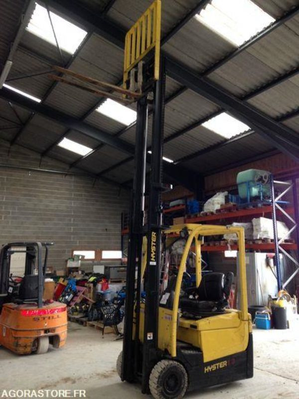 Chariot frontal 3 roues 2014 - Hyster A1.3 XNT - Forklift listrik: gambar 2 Chariot frontal 3 roues 2014 - Hyster A1.3 XNT - Forklift listrik: gambar 2