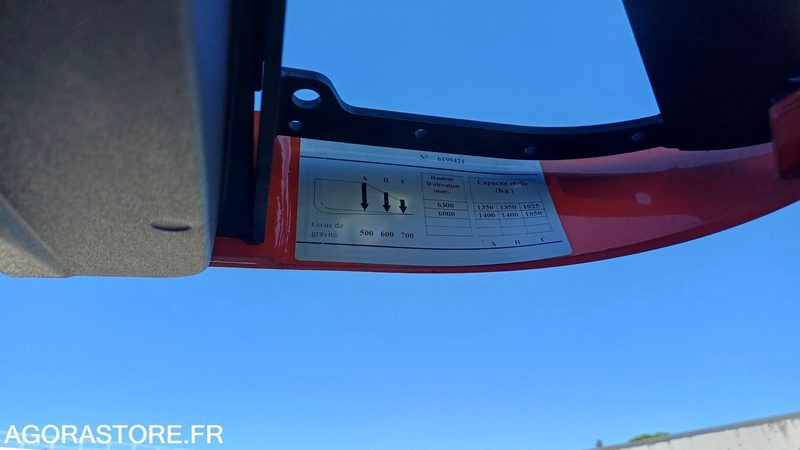 Chariot retractable (Cat.5 R489) Toyota RRE140 4000H (C811) - Forklift: gambar 5 Chariot retractable (Cat.5 R489) Toyota RRE140 4000H (C811) - Forklift: gambar 5