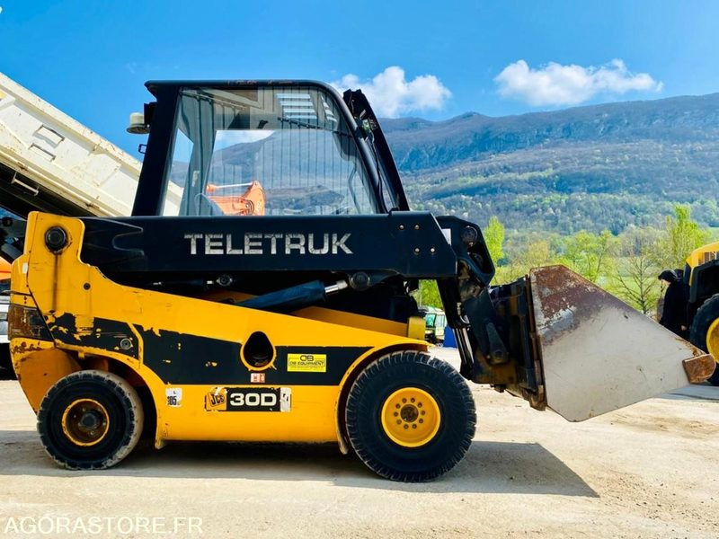 Chariot télescopique Teletruk JCB TLT30D - Année 2004 - 3870 h - Telehandler: gambar 5 Chariot télescopique Teletruk JCB TLT30D - Année 2004 - 3870 h - Telehandler: gambar 5