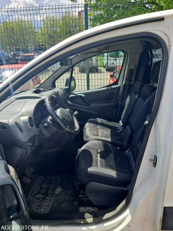 Citroën BERLINGO BX-004-WZ - Van kecil: gambar 4 Citroën BERLINGO BX-004-WZ - Van kecil: gambar 4