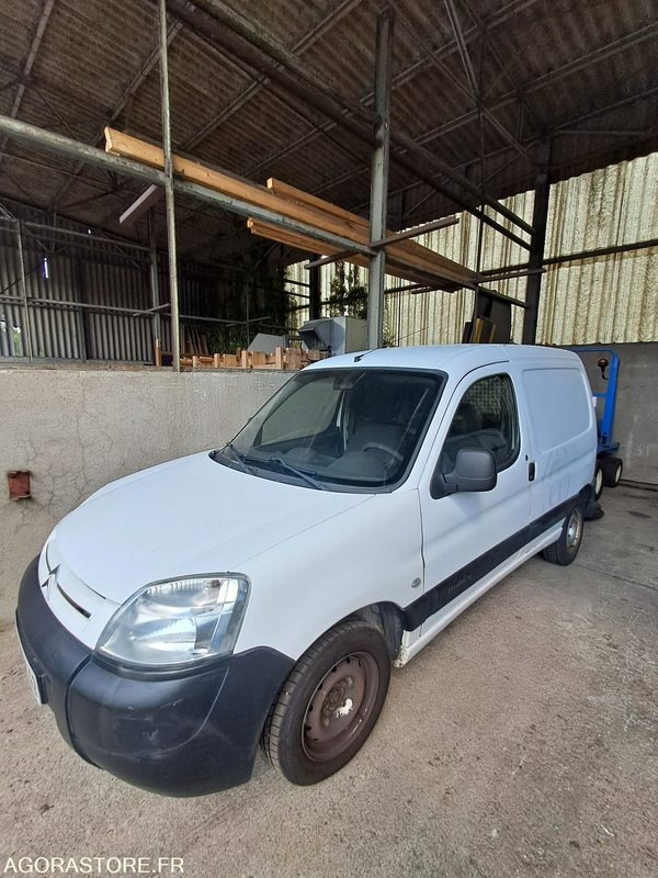 Citroën Berlingo 178-AGX-42 - Van kecil: gambar 3 Citroën Berlingo 178-AGX-42 - Van kecil: gambar 3