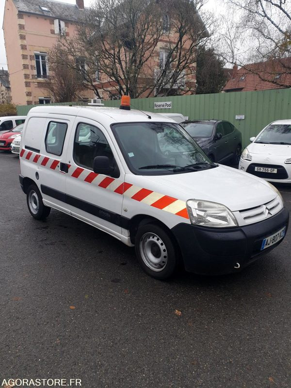 Citroën Berlingo - 2010 - 155000kms - AJ807KZ - Van kecil: gambar 1 Citroën Berlingo - 2010 - 155000kms - AJ807KZ - Van kecil: gambar 1