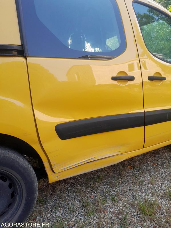 Citroën Berlingo - 2017 - 115000 KM - Van kecil: gambar 3 Citroën Berlingo - 2017 - 115000 KM - Van kecil: gambar 3