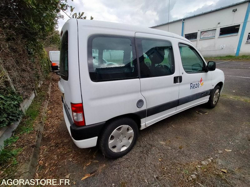 Citroen Berlingo Combispace ESS+GNV - 2007 - 62683kms - Mobil: gambar 4 Citroen Berlingo Combispace ESS+GNV - 2007 - 62683kms - Mobil: gambar 4