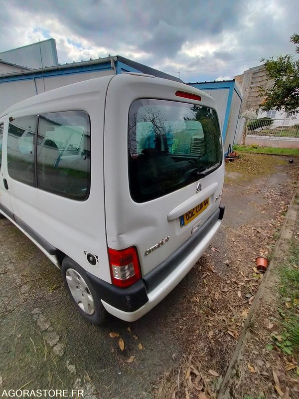Citroen Berlingo Combispace ESS+GNV - 2007 - 62683kms - Mobil: gambar 3 Citroen Berlingo Combispace ESS+GNV - 2007 - 62683kms - Mobil: gambar 3